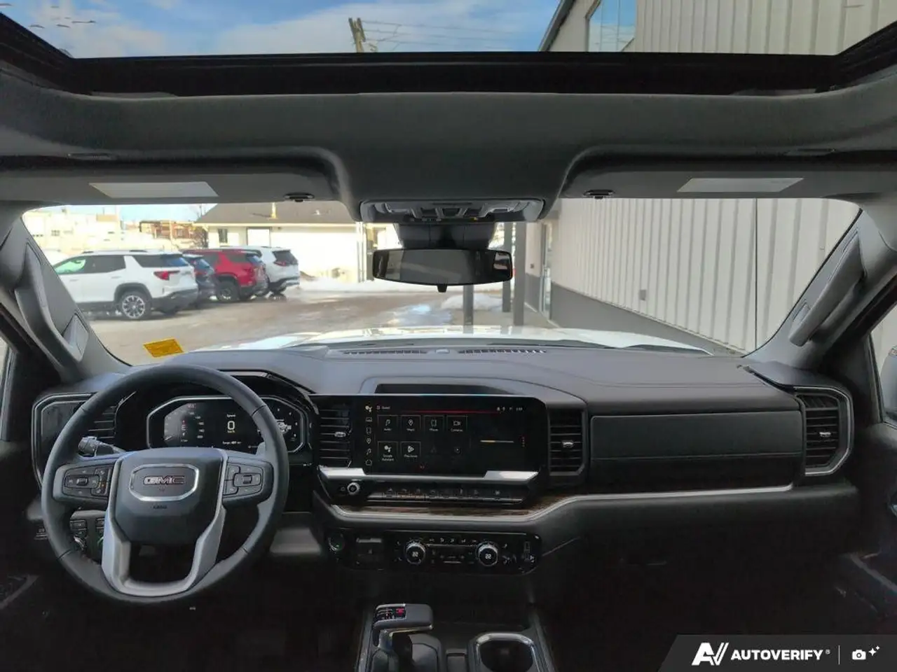 GMC Sierra 1500 снимка GMC Sierra 1500