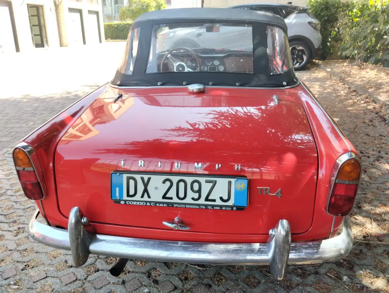 Triumph TR4 VALUTO SCAMBIO - restaurata, foto 8