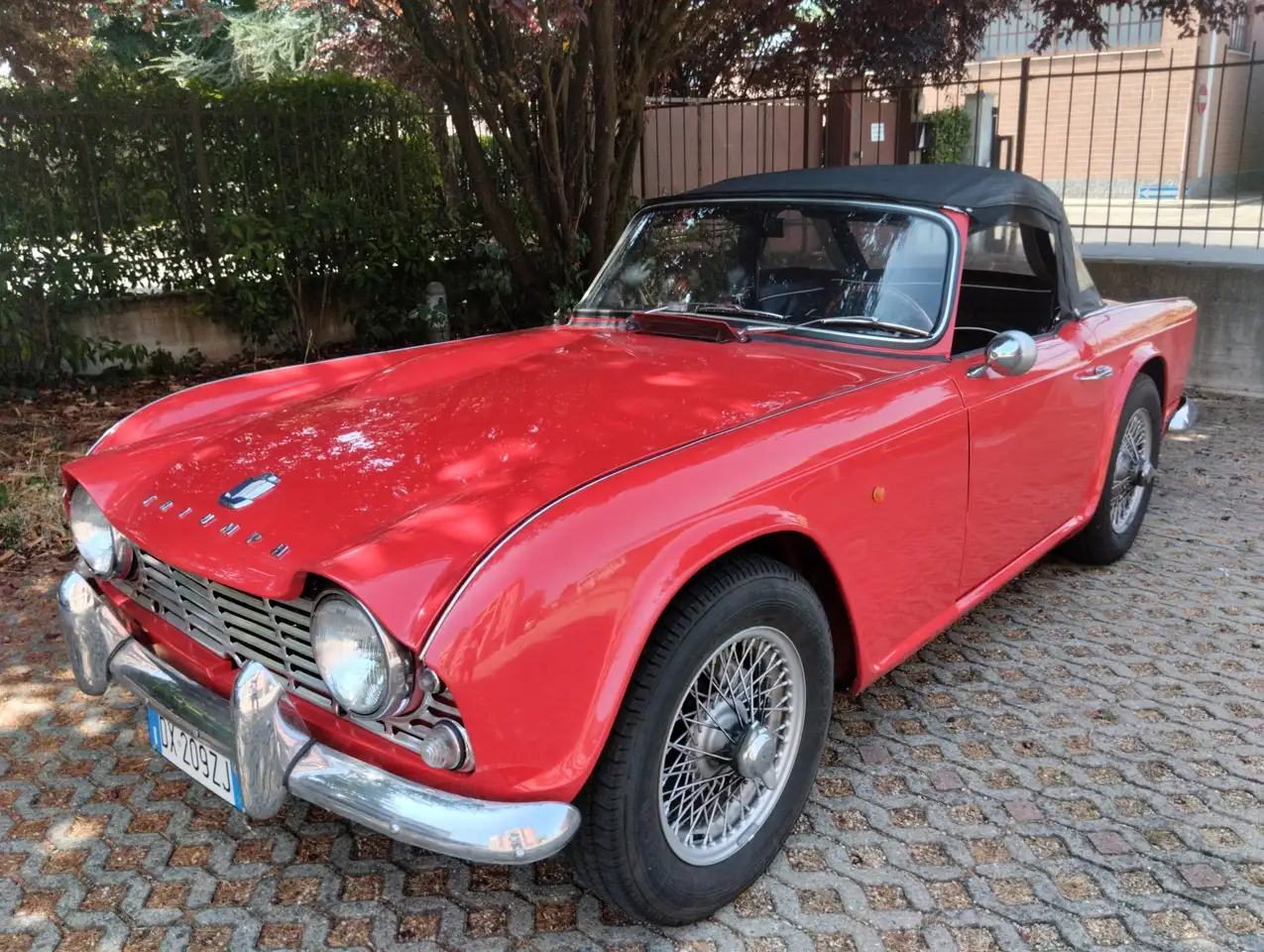 Triumph TR4 VALUTO SCAMBIO - restaurata, foto 11
