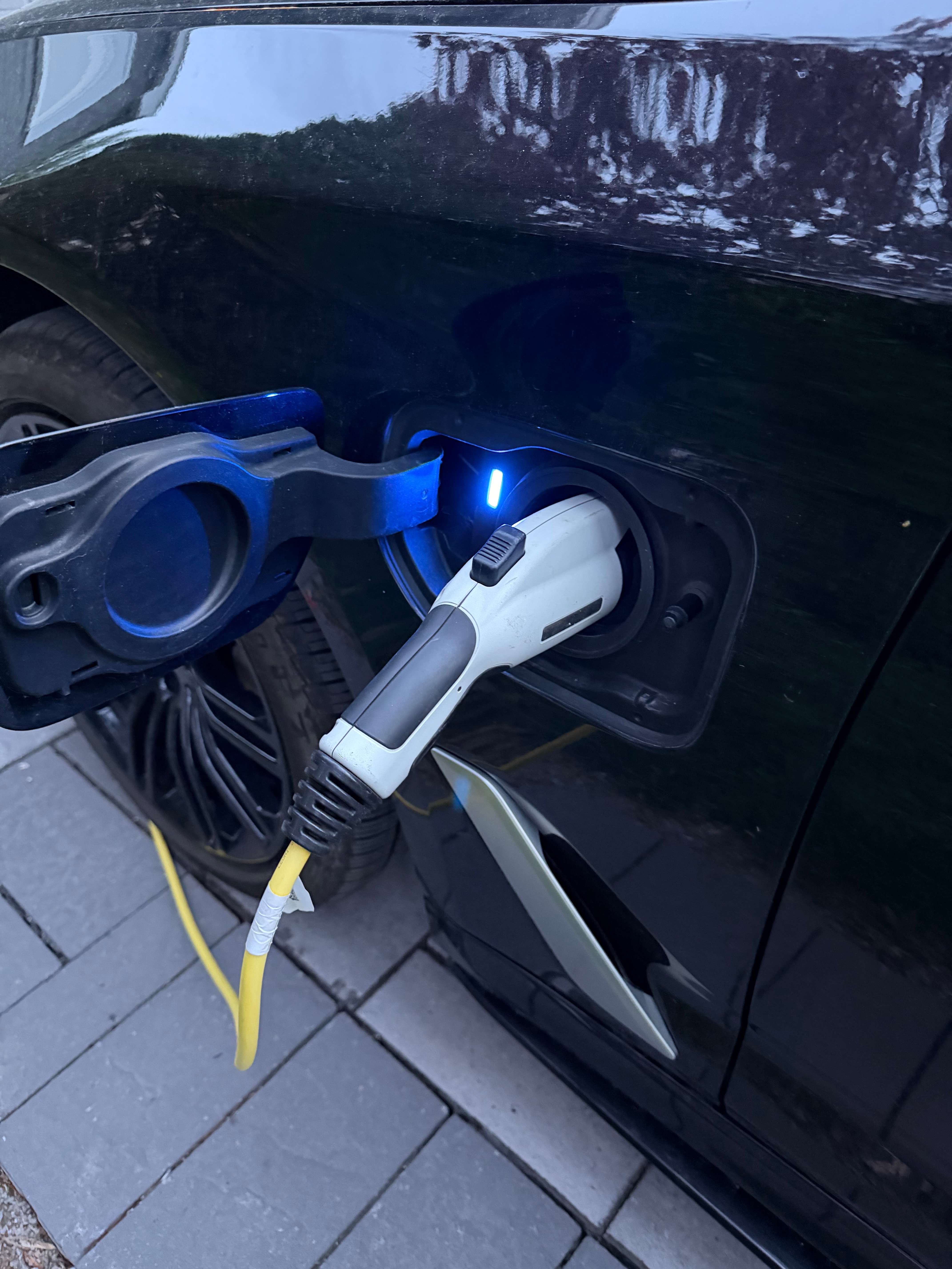 2019 BMW 5 Series xDrive iPerformance alt 5