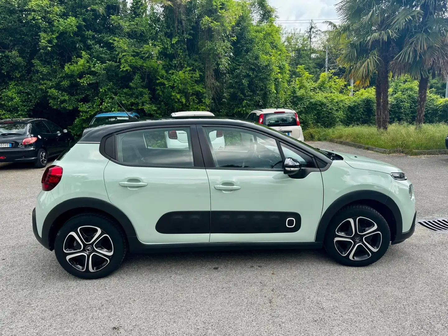 Citroen C3 C3 1.2 puretech Shine Gpl 82cv Bleu - 2