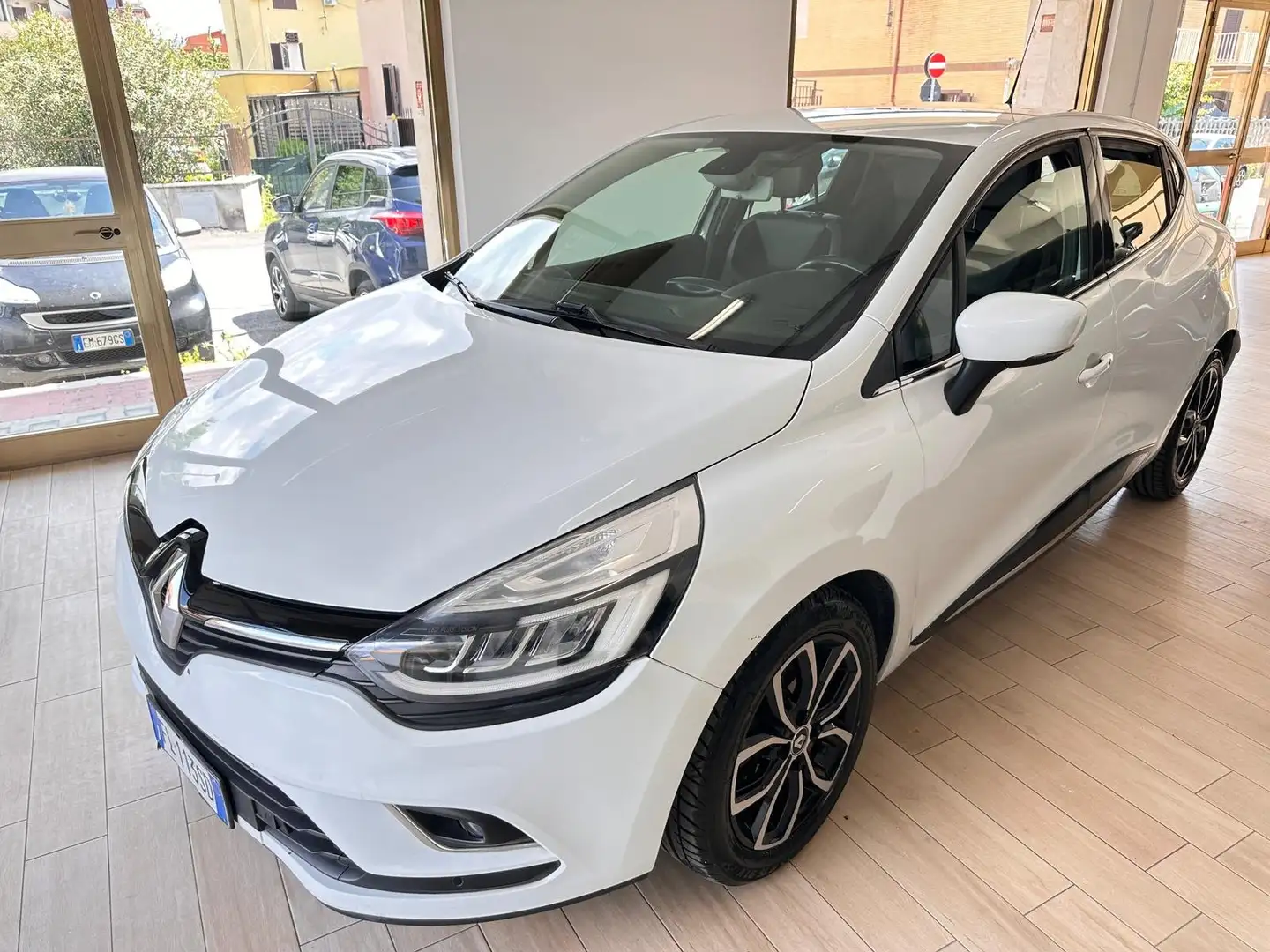 Renault Clio Clio 1.5 dci energy Intens 90cv edc Білий - 2