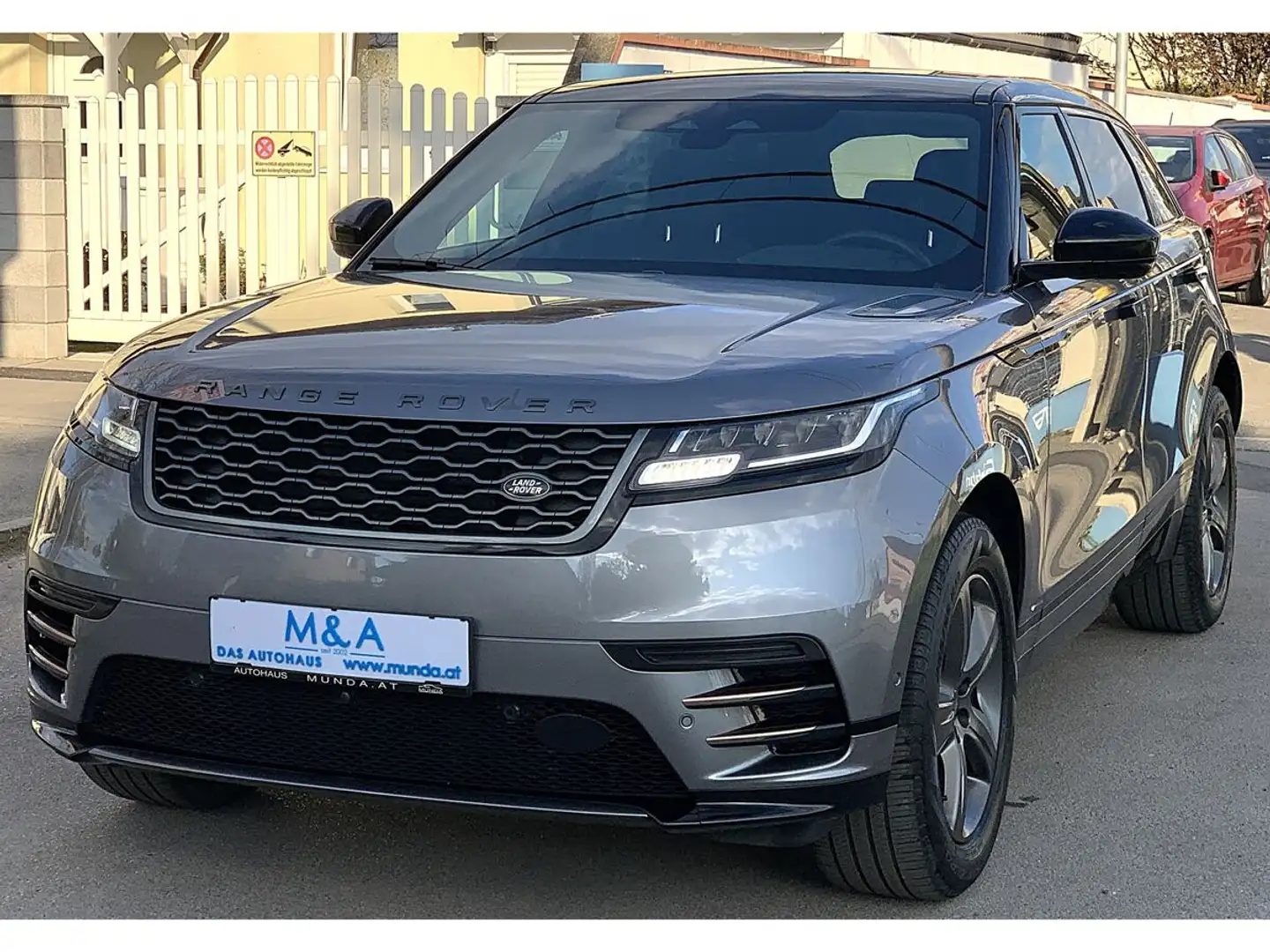 Land Rover Range Rover Velar D200 Mild-Hybrid R-Dynamic*ERSTBESITZ*GARANTIE Gris - 1