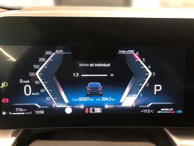 BMW 2 Series view 4
