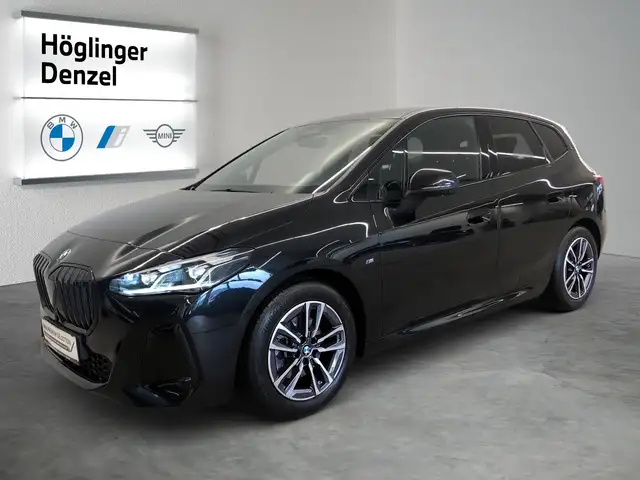 BMW 2 Series view 2