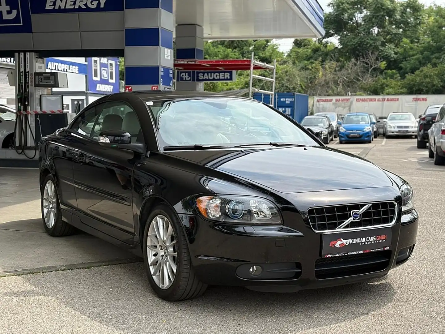 Volvo C70 D5 A Summum Geartronic Cabrio**PICKERL 06/2026** Schwarz - 1