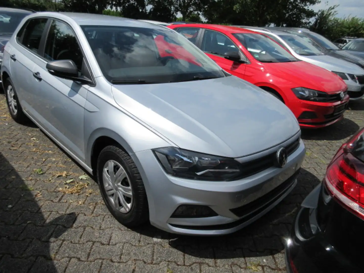Volkswagen Polo Trendline 1.0 KLIMA GRA BLUETOOTH eFH ZV Argento - 1