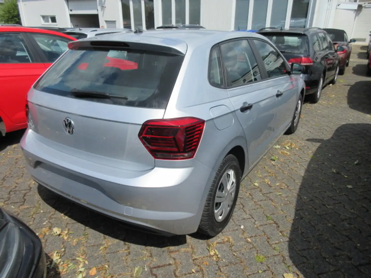 Volkswagen Polo Trendline 1.0 KLIMA GRA BLUETOOTH eFH ZV Argento - 2