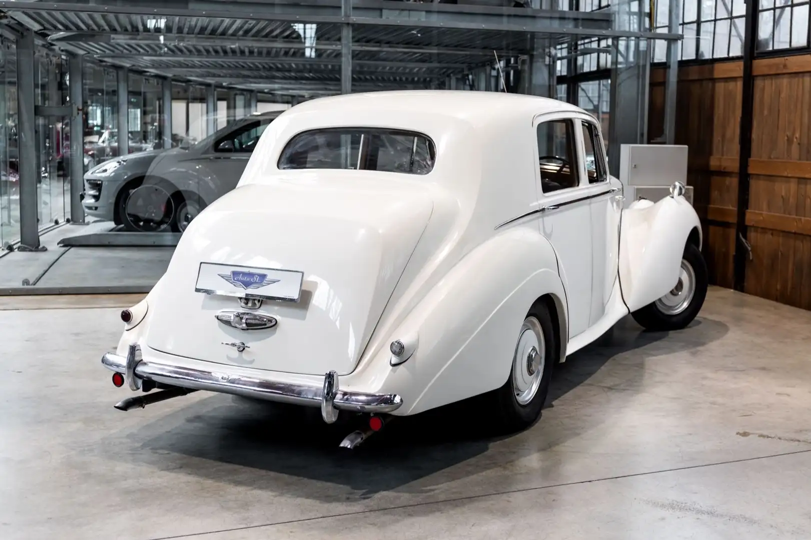Bentley R Type Alb - 2