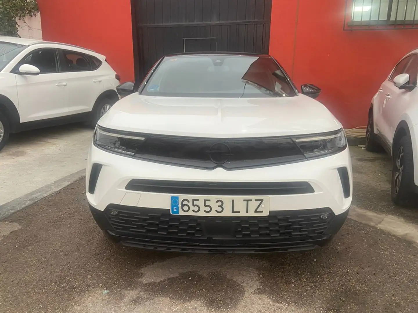 Opel Mokka BEV 50kWh GS Line Weiß - 2