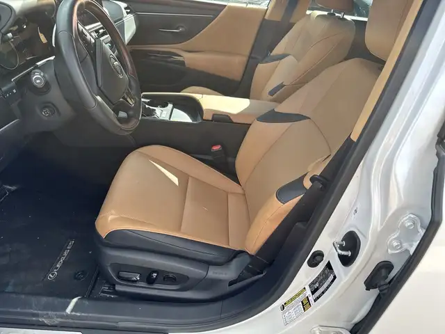 Lexus ES 2025 — photo 3