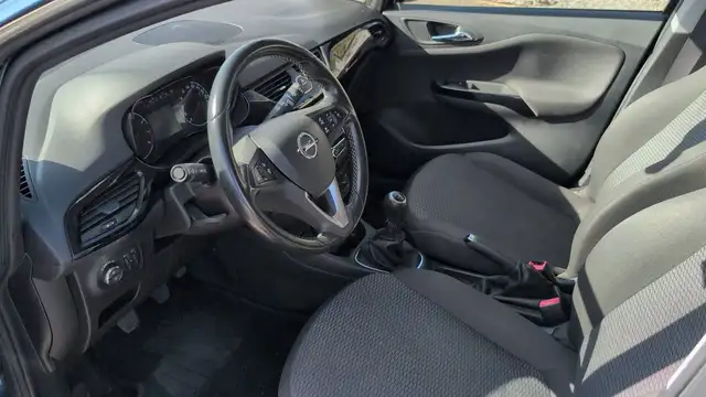 Opel Corsa view 8