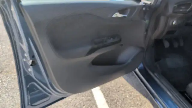 Opel Corsa view 7