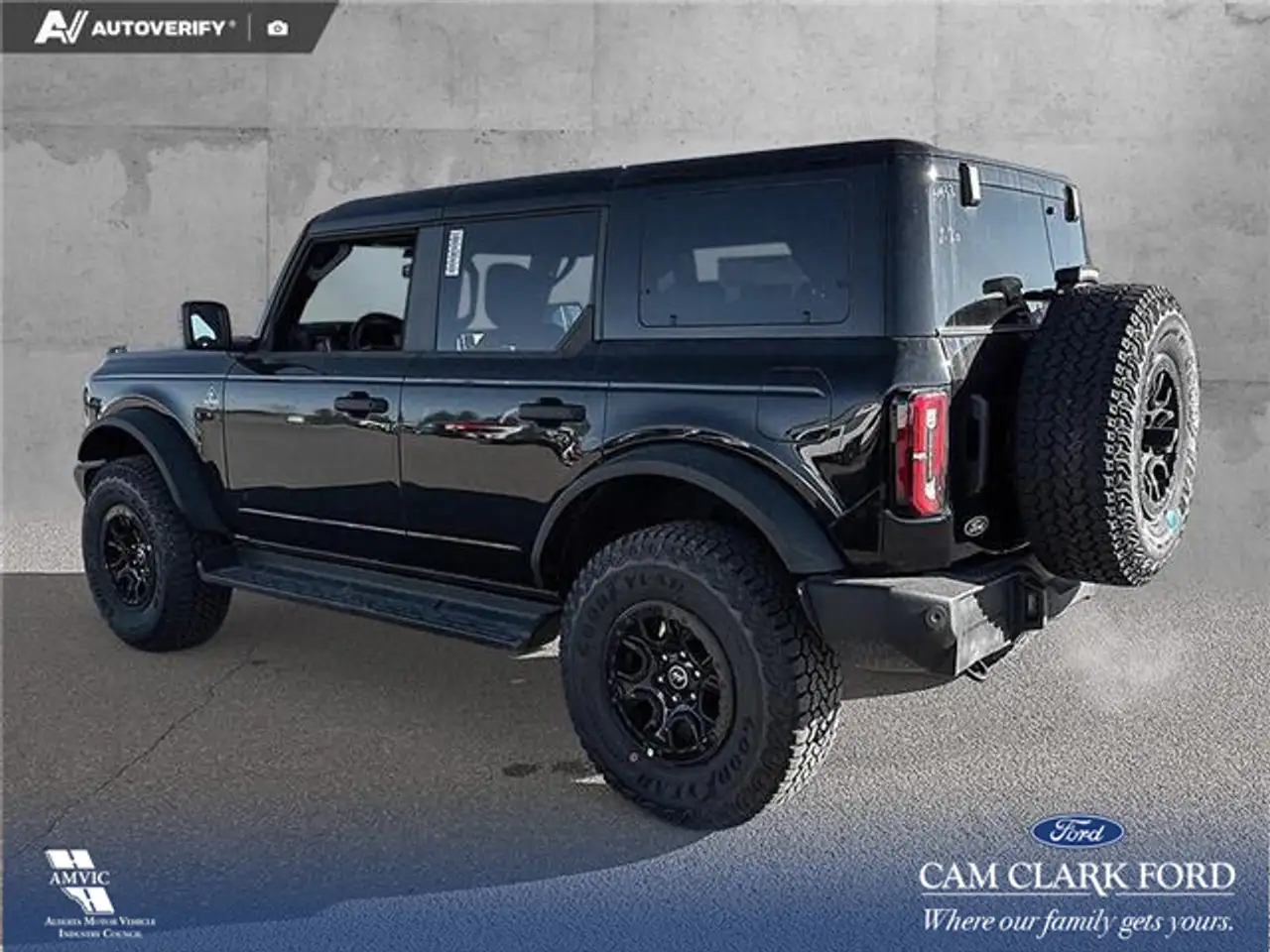 Ford Bronco снимка Ford Bronco
