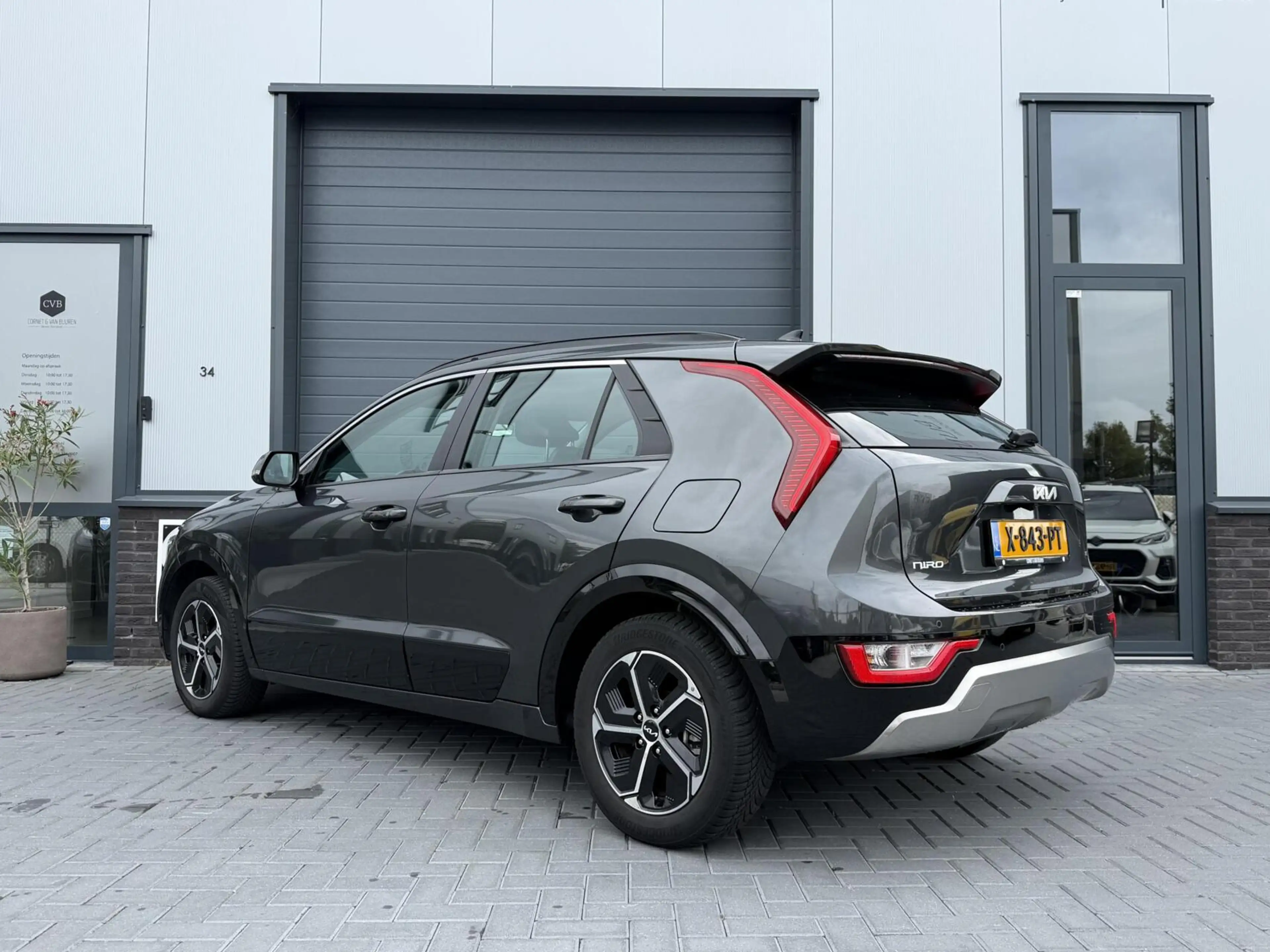 Kia Niro 1.6 GDi Hybrid DynamicLine — photo 5