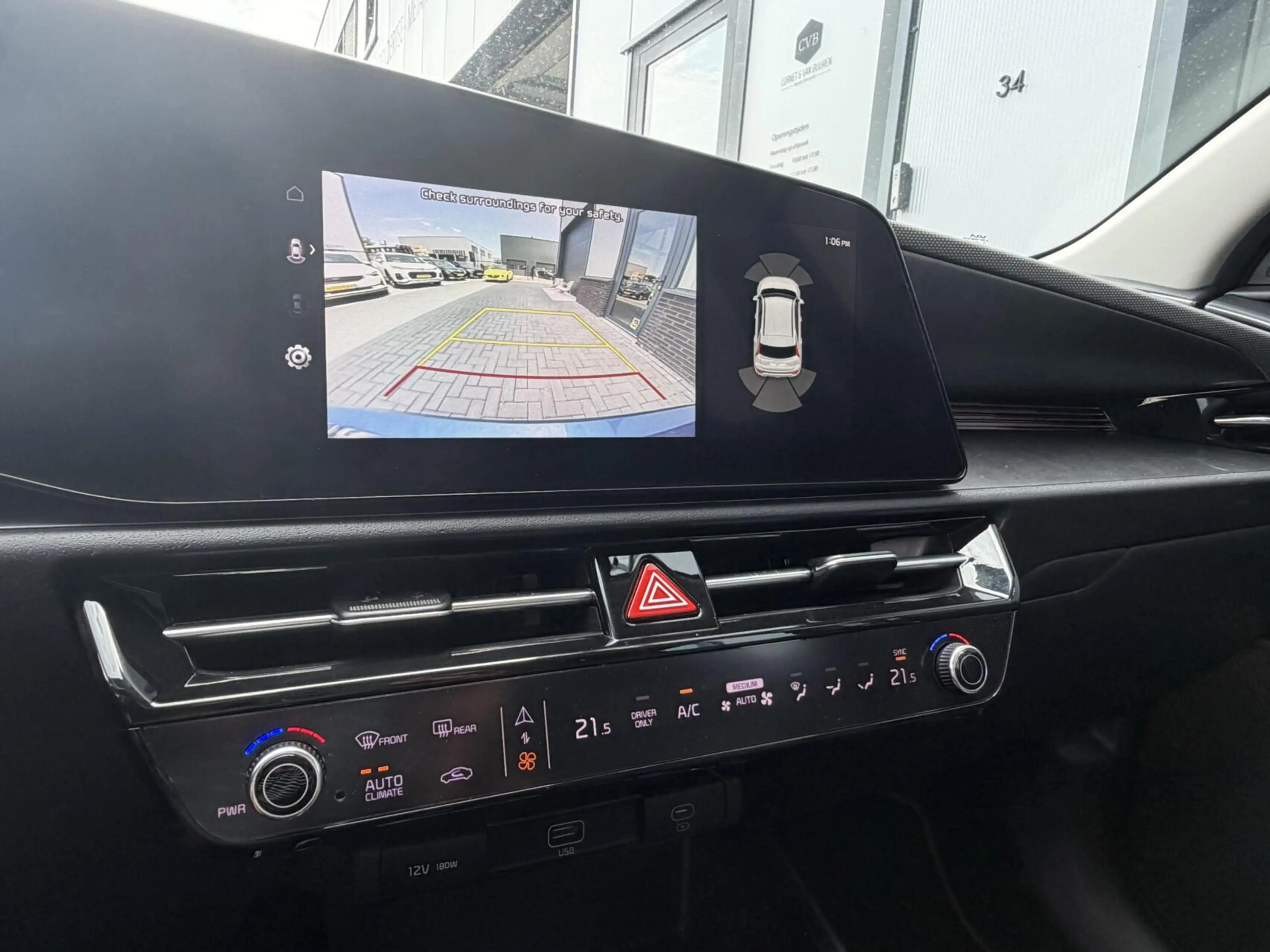 Kia Niro 1.6 GDi Hybrid DynamicLine — photo 9