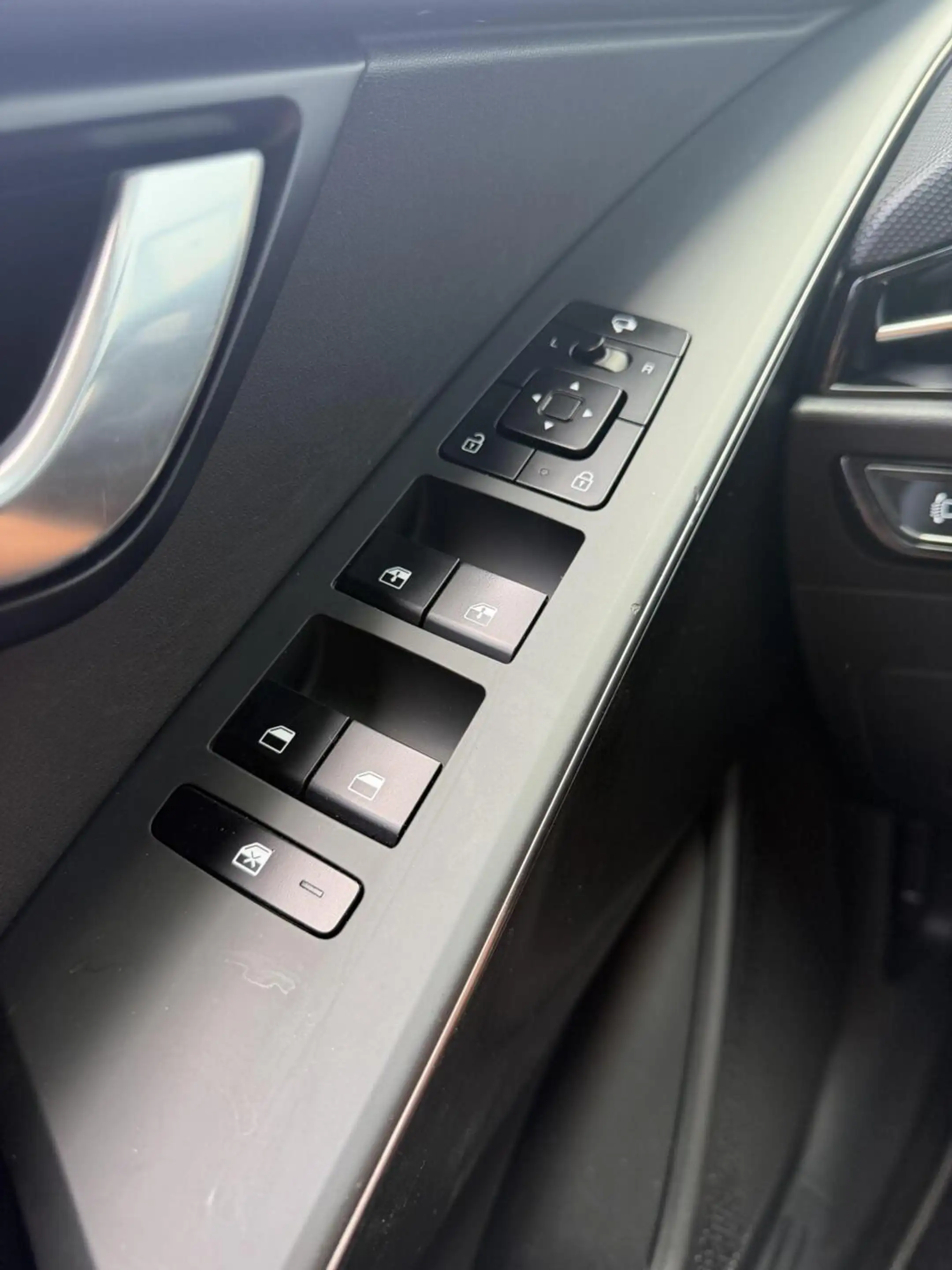 Kia Niro 1.6 GDi Hybrid DynamicLine — photo 15