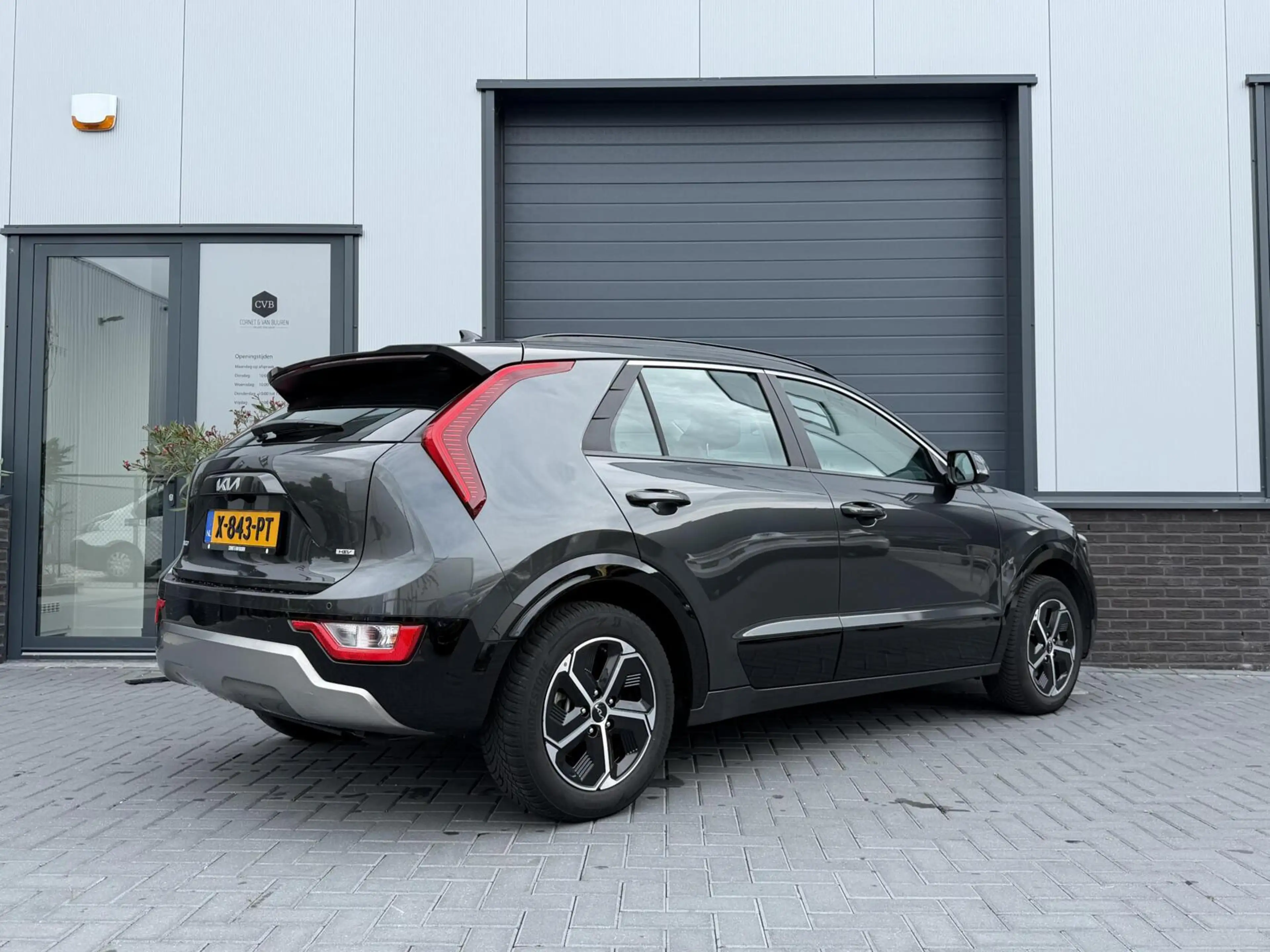 Kia Niro 1.6 GDi Hybrid DynamicLine — photo 6