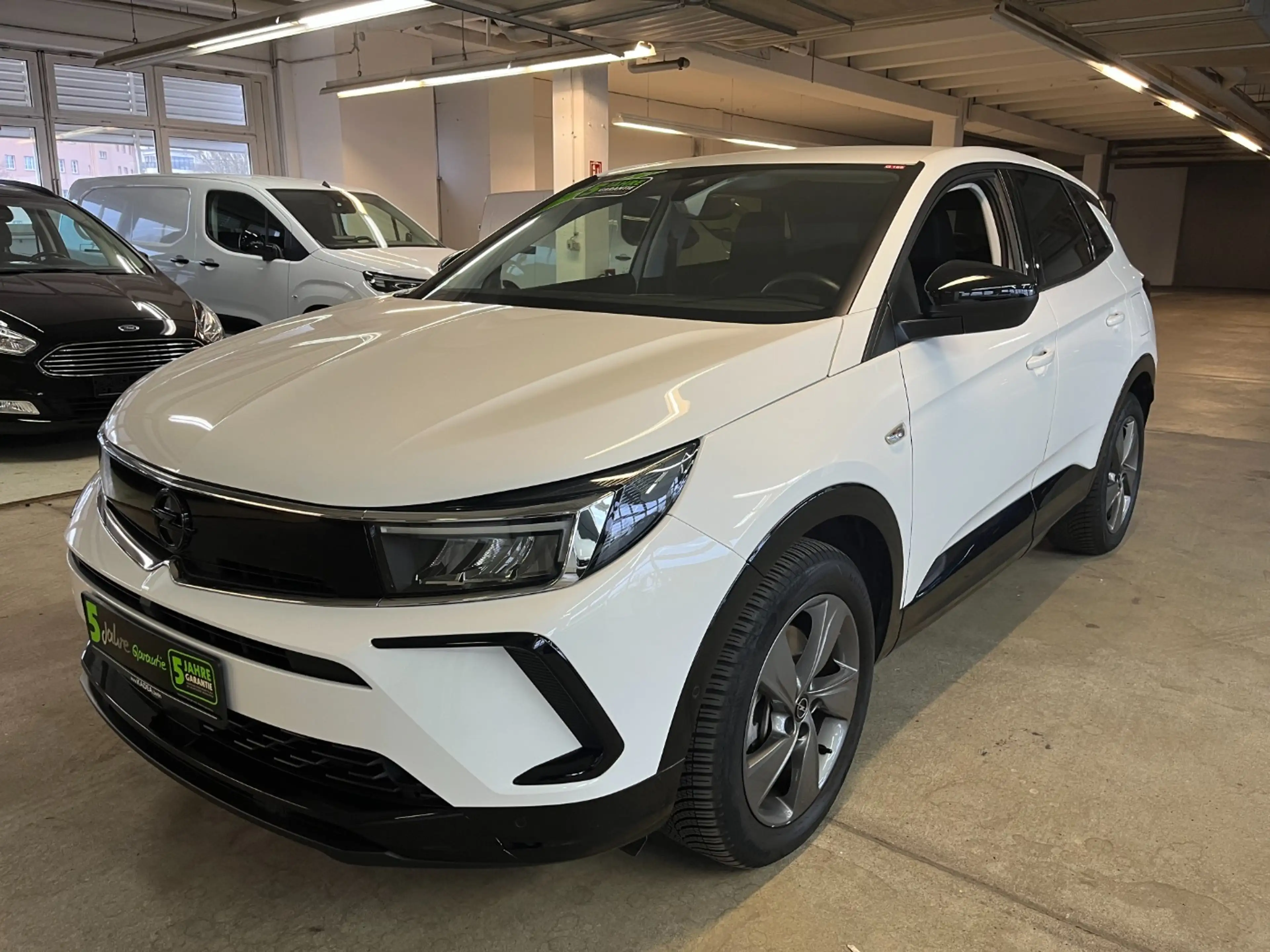 Opel Grandland 1.6 Kamera,PDC,Lenkradhzg.,Navi,CarPlay — photo 2