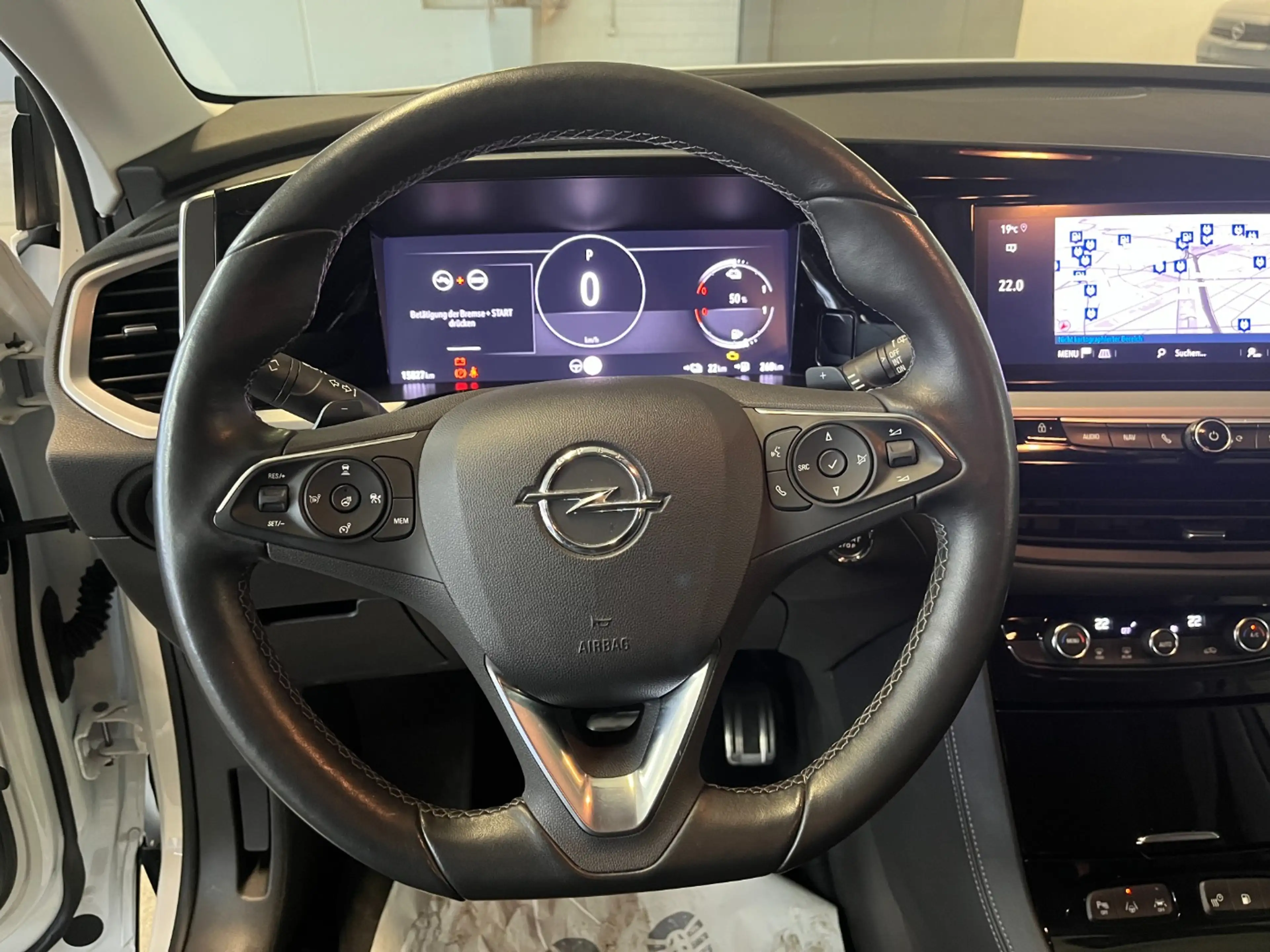 Opel Grandland 1.6 Kamera,PDC,Lenkradhzg.,Navi,CarPlay — photo 11