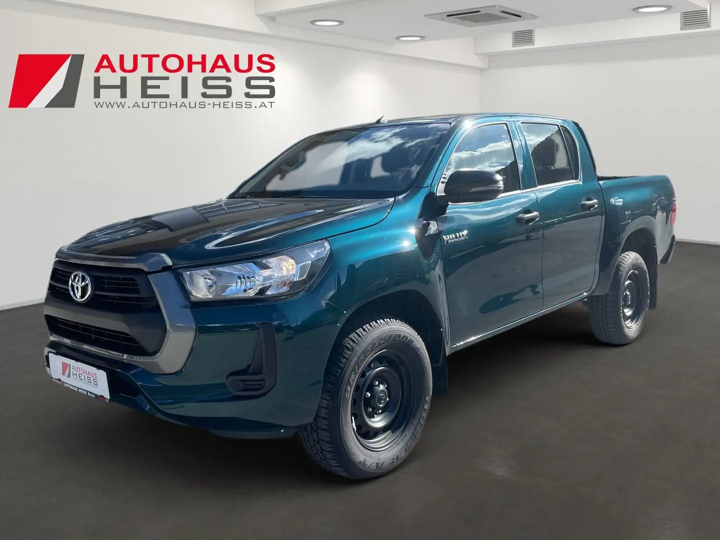 Toyota Hilux Double Cab Country 4x4 + AHV Groen - 1