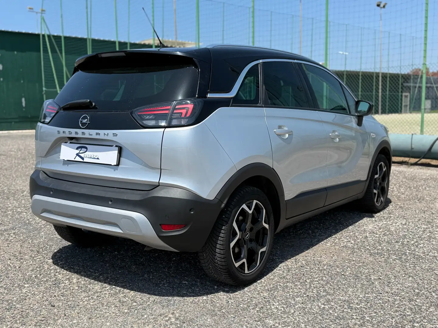 Opel Crossland 1.2 Ultimate Argento - 2