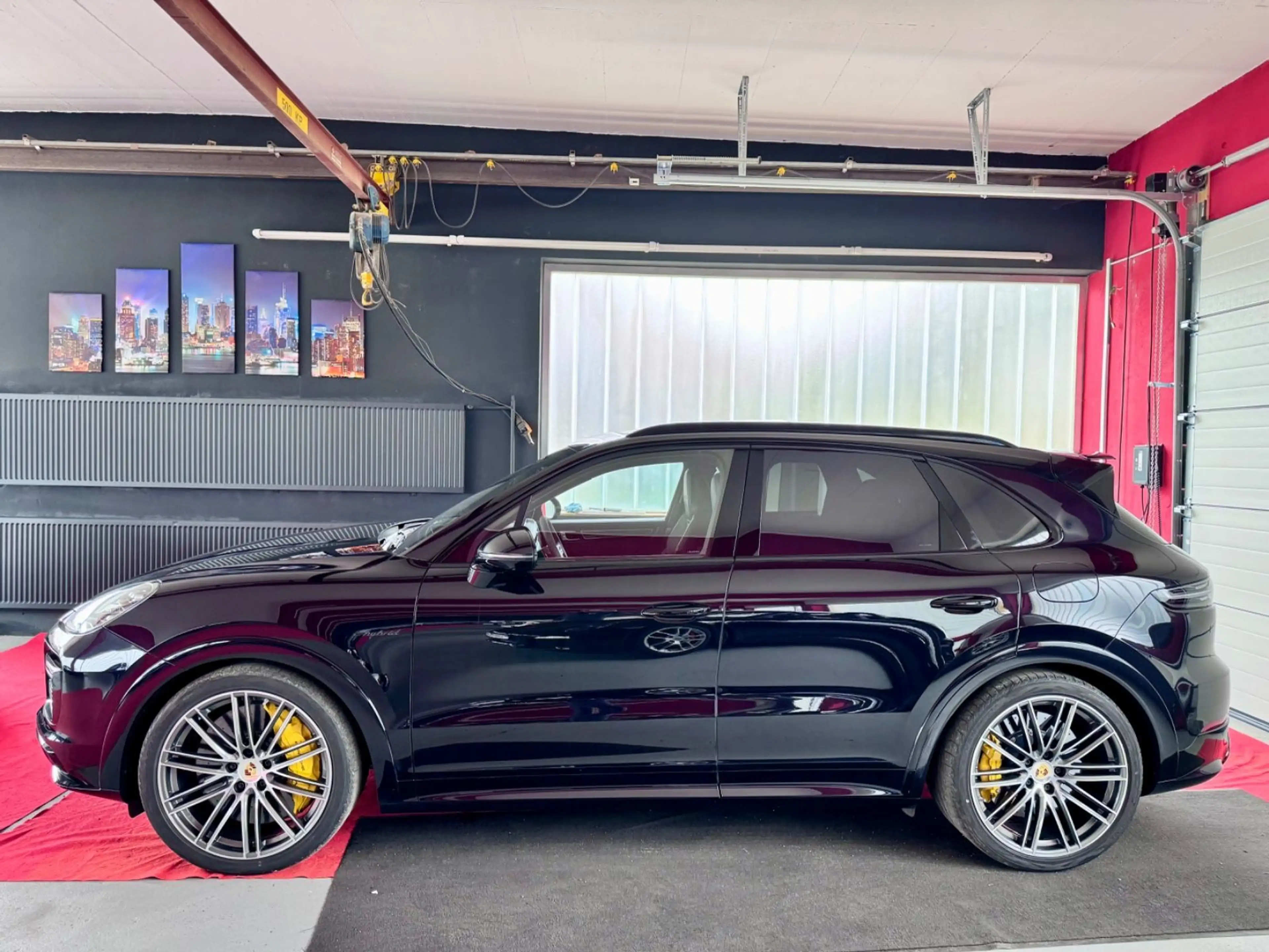 Porsche Cayenne TurboS ACC Pano 360°SportDesign18Wege 22 — photo 9