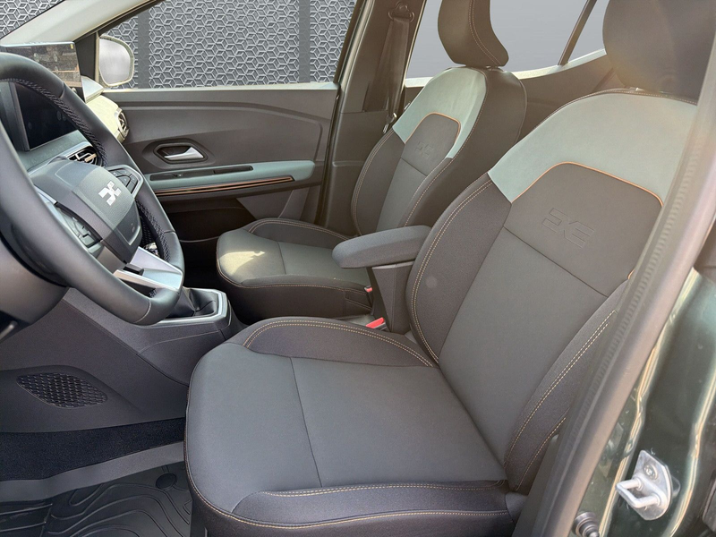 Dacia Sandero Stepway Extreme TCe110 Klima Kamera — photo 6