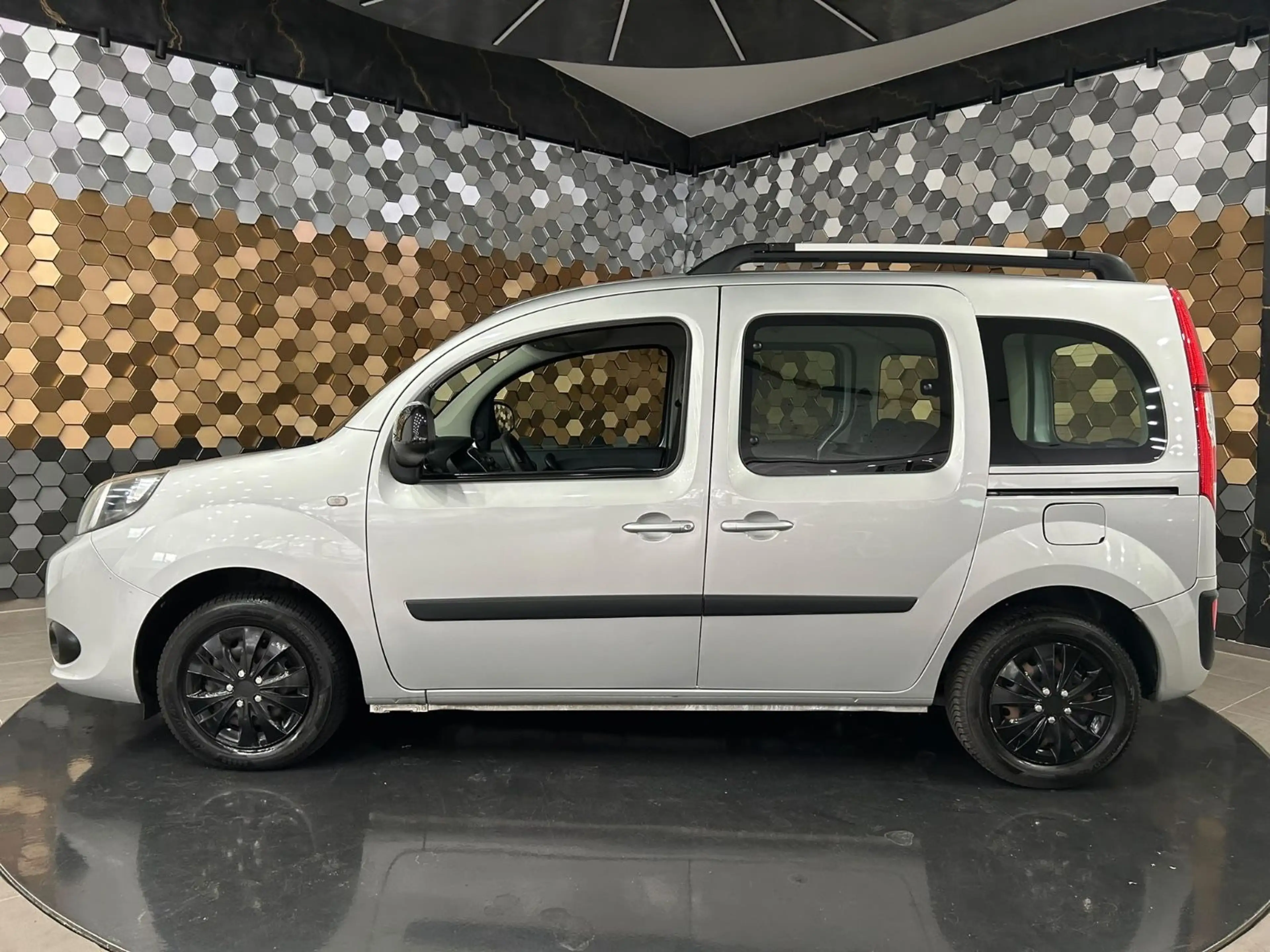 Renault Kangoo 1.5 dci Paris /Navi/Klima/Tempomat/ — photo 9