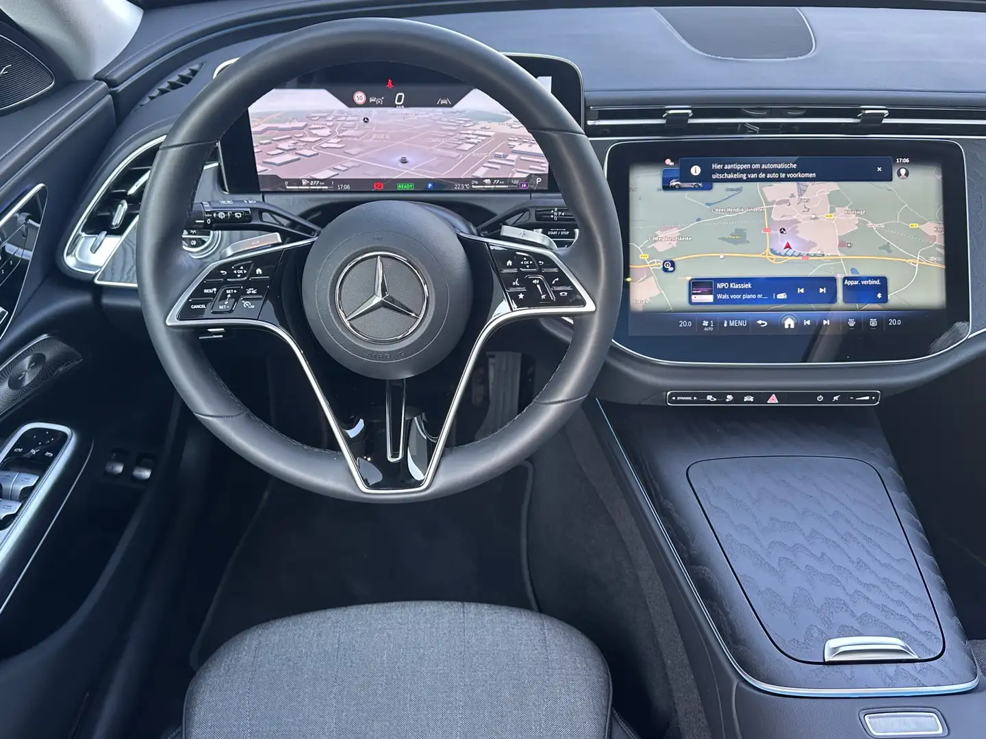 Mercedes-Benz E 300 Estate e Avantgarde l Panoramadak l Burmester l Di Weiß - 2