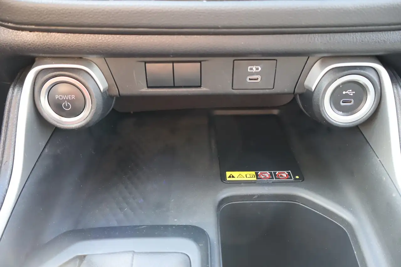 Toyota Grand Highlander fotografie Toyota Grand Highlander