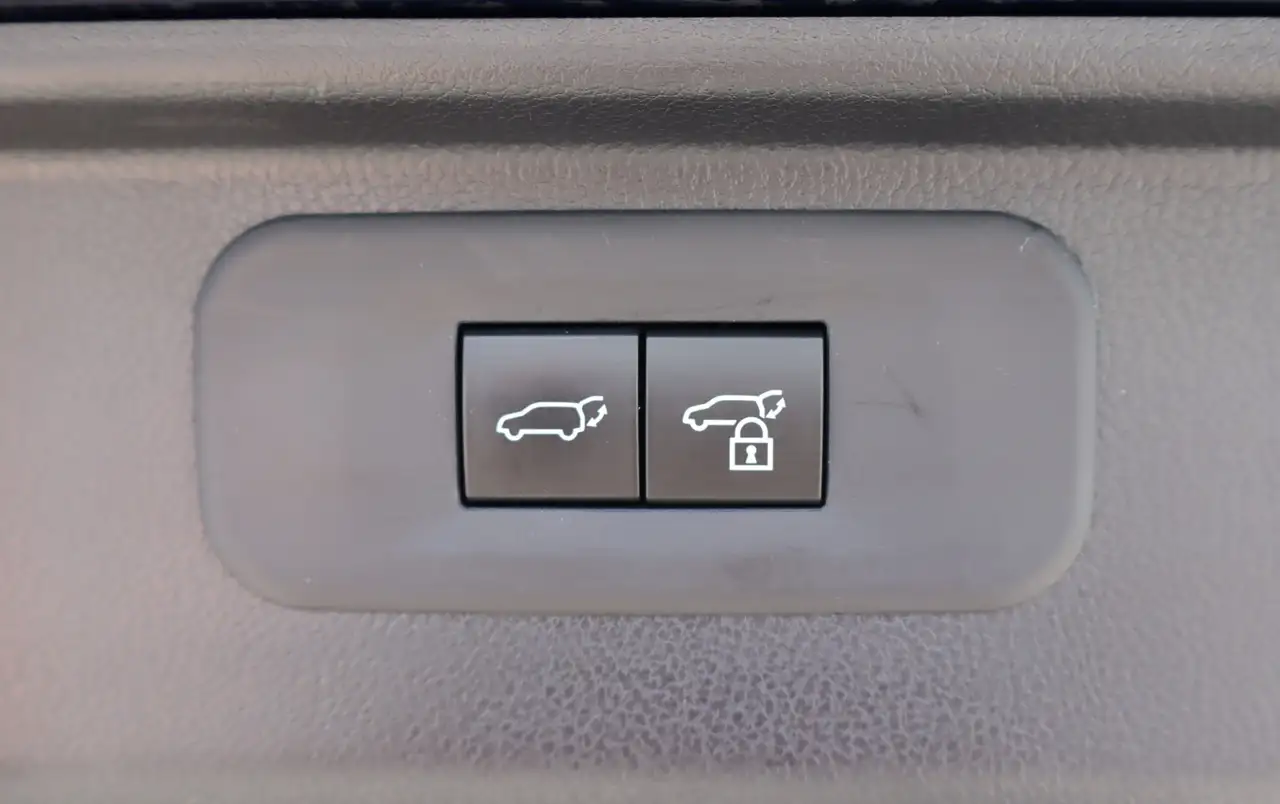 Toyota Grand Highlander fotografie Toyota Grand Highlander