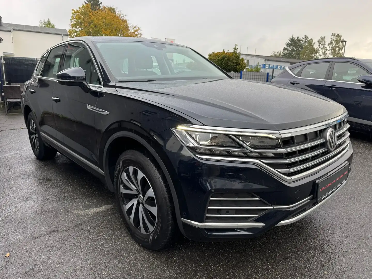 Volkswagen Touareg Elegance 4Motion Leder Matrix Kamera Blau - 2