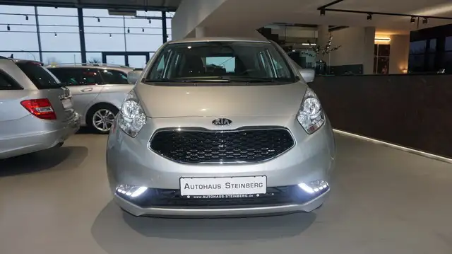 Kia Venga AUTOMATIK+SITZHEIZUNG+PDC+1 HAND Spirit