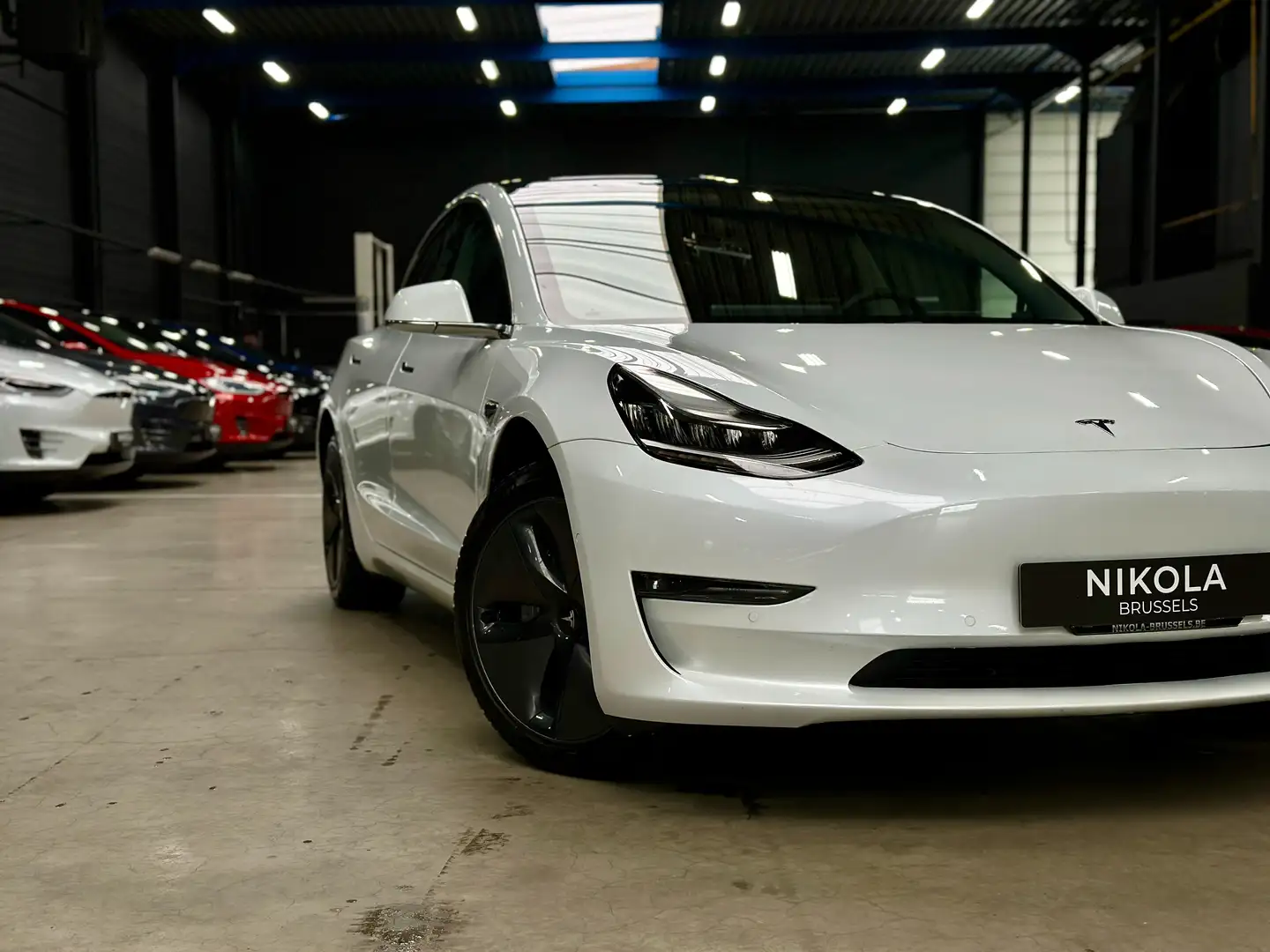 Tesla Model 3 LONG RANGE - TINTED WINDOWS - WINTERPACK Weiß - 2