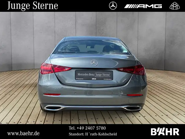 Mercedes-Benz C view 8