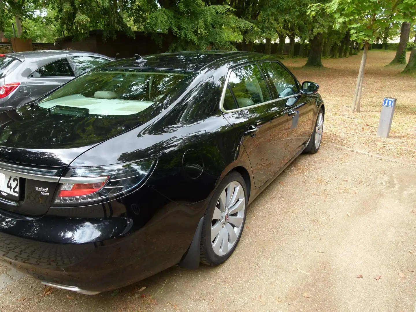 Saab 9-5 9-5 2.8T V6 XWD Aut. Aero Schwarz - 2