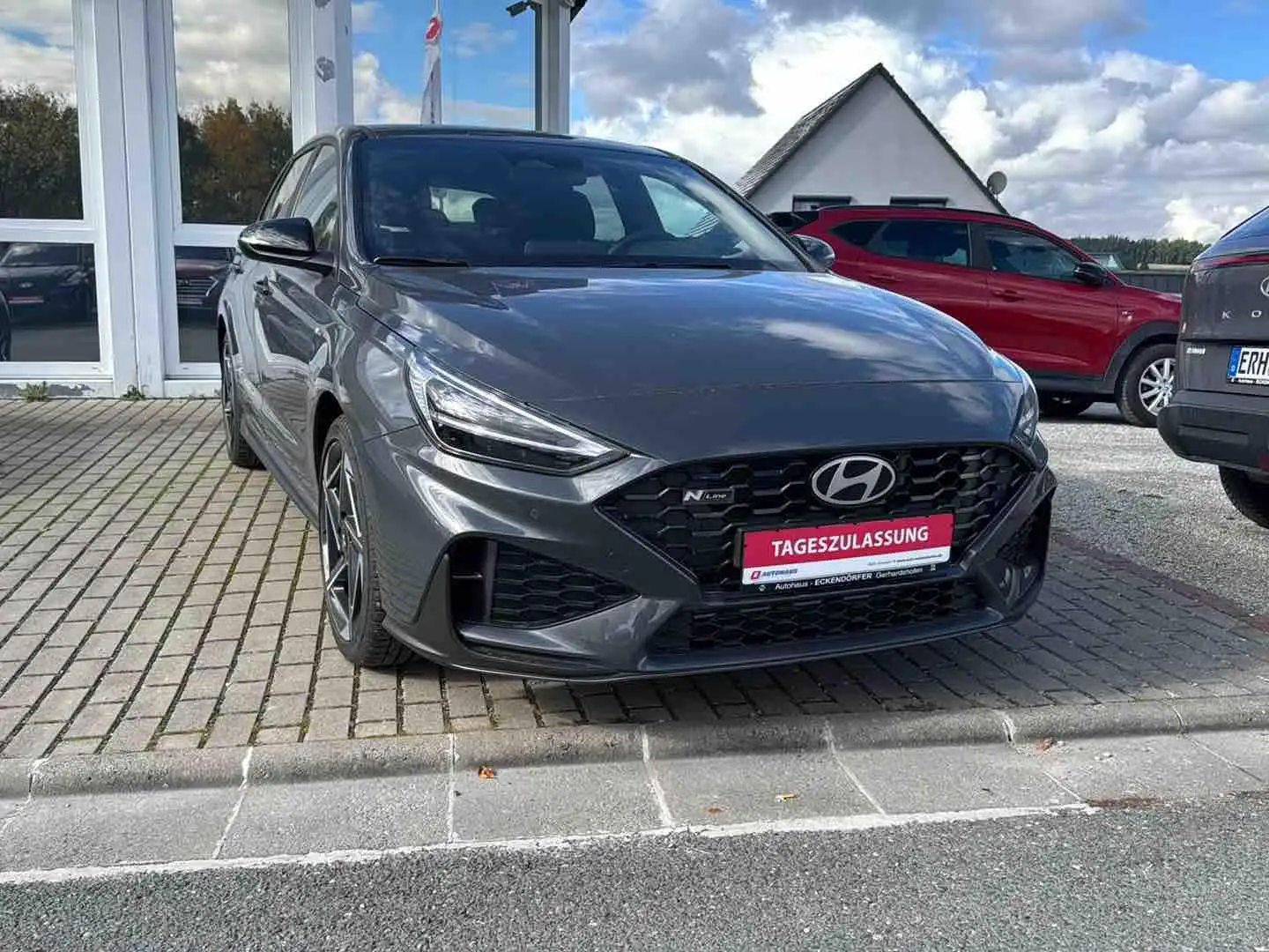 Hyundai i30 N Line 1.5T-GDi 48V *LED*Navi*RFK*Keyless* Grau - 1