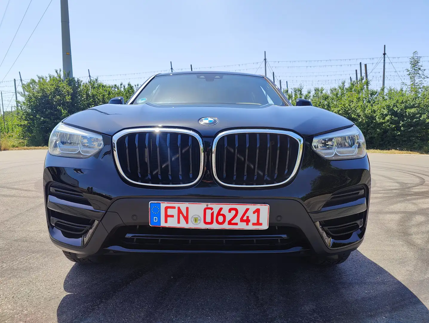 BMW X3 xDrive 20 d Advantage / Head-Up Display / NAVI Zwart - 2