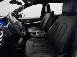 Chrysler Grand Caravan 2027 — фото 10