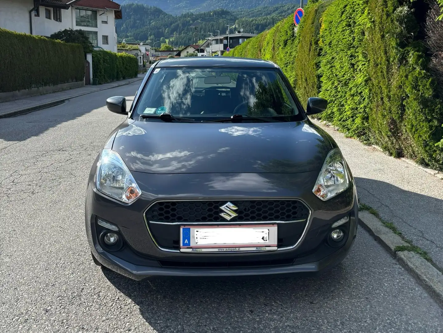 Suzuki Swift Shine Automatik Grau - 2