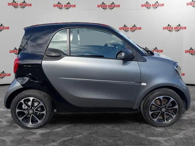 Smart Fortwo view 3
