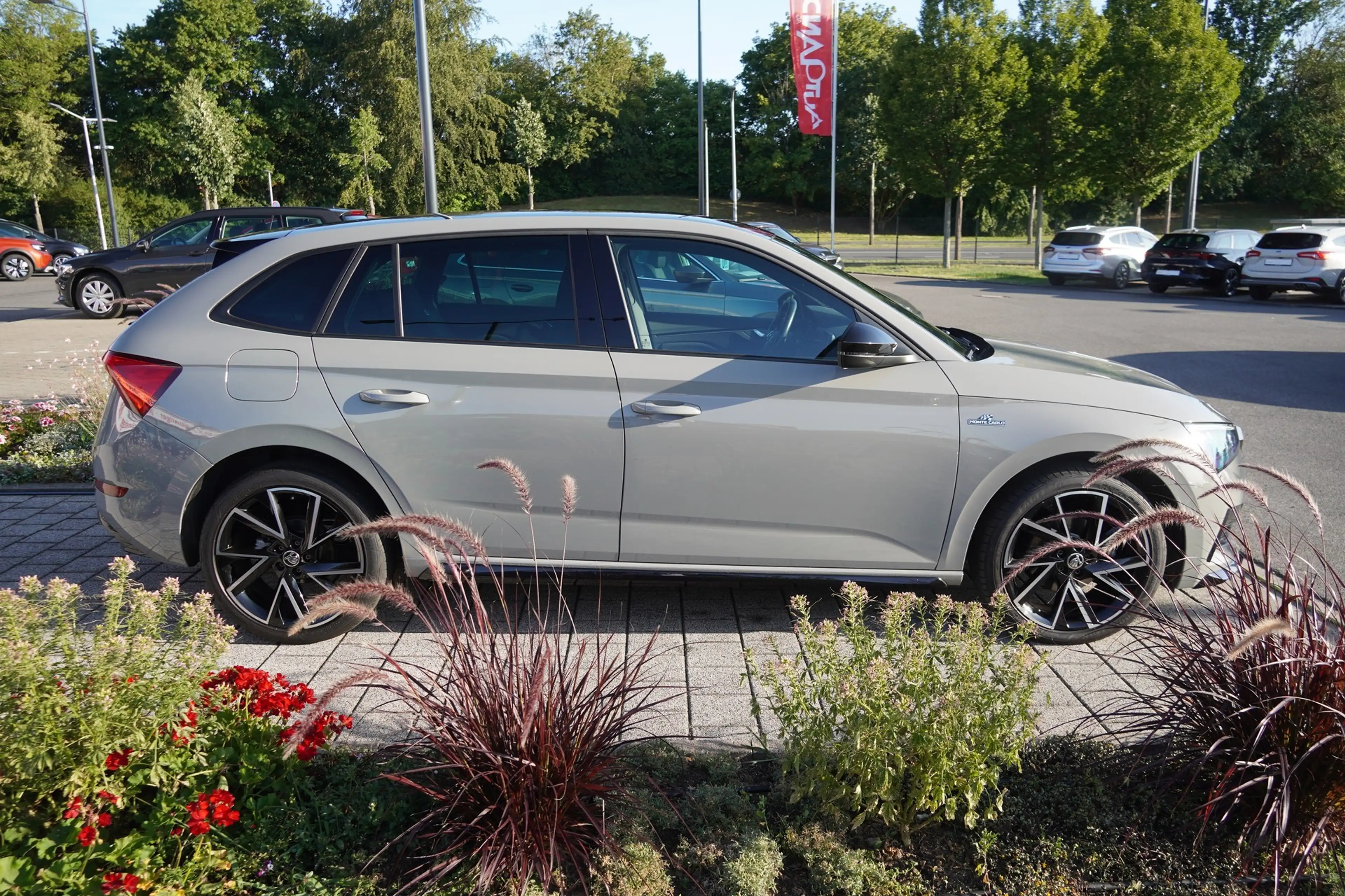 Skoda Scala 1.0 Monte Carlo LED Panorama Android Apple — photo 4
