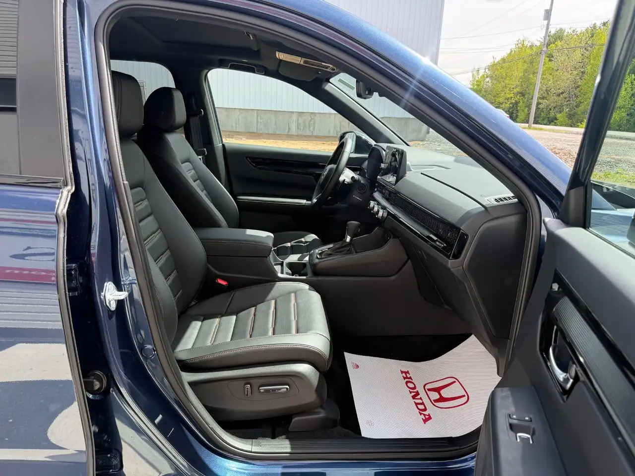 Honda CR-V photo Honda CR-V