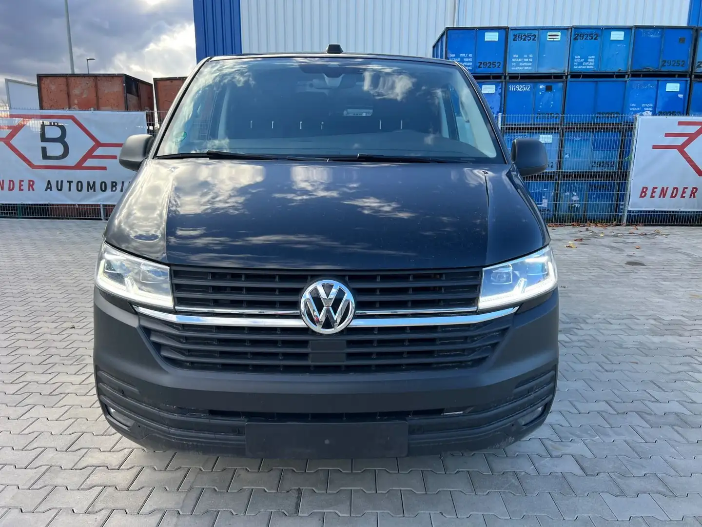 Volkswagen T6 Transporter T6 Trans. DSG LED NAVI 3 SI STHZG AHK Schwarz - 1