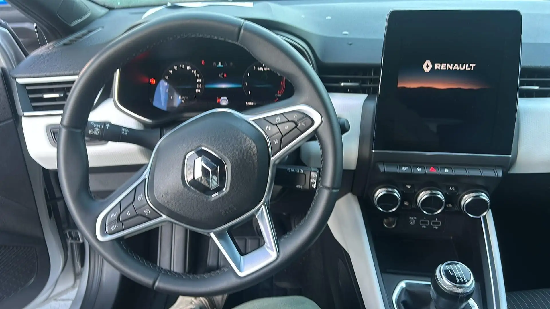 Renault Clio 1.0 TCe Techno GPF - 2