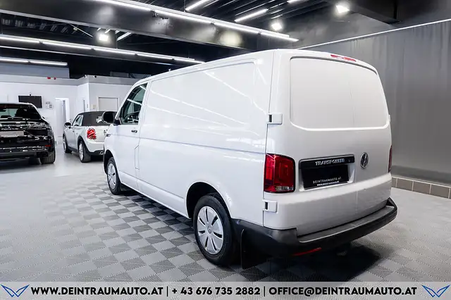 Volkswagen T6 view 6