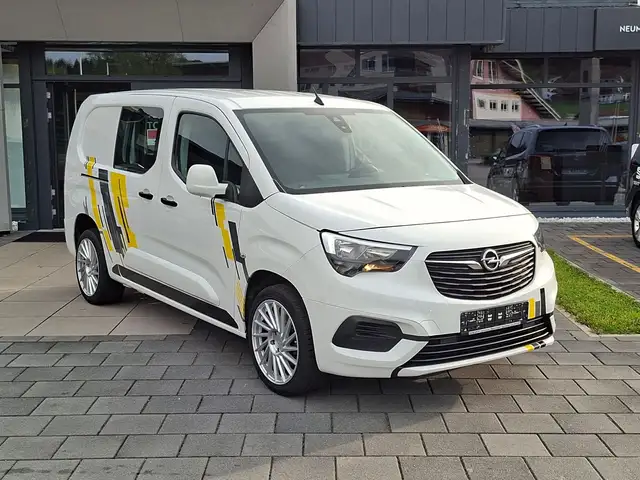 Opel Combo E Cargo Edition XL 1.5 D 102 PS Klima