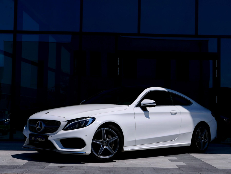 Mercedes-Benz C 250 Coupe Aut. AMG - LINE *Panorama & LED High Perfor