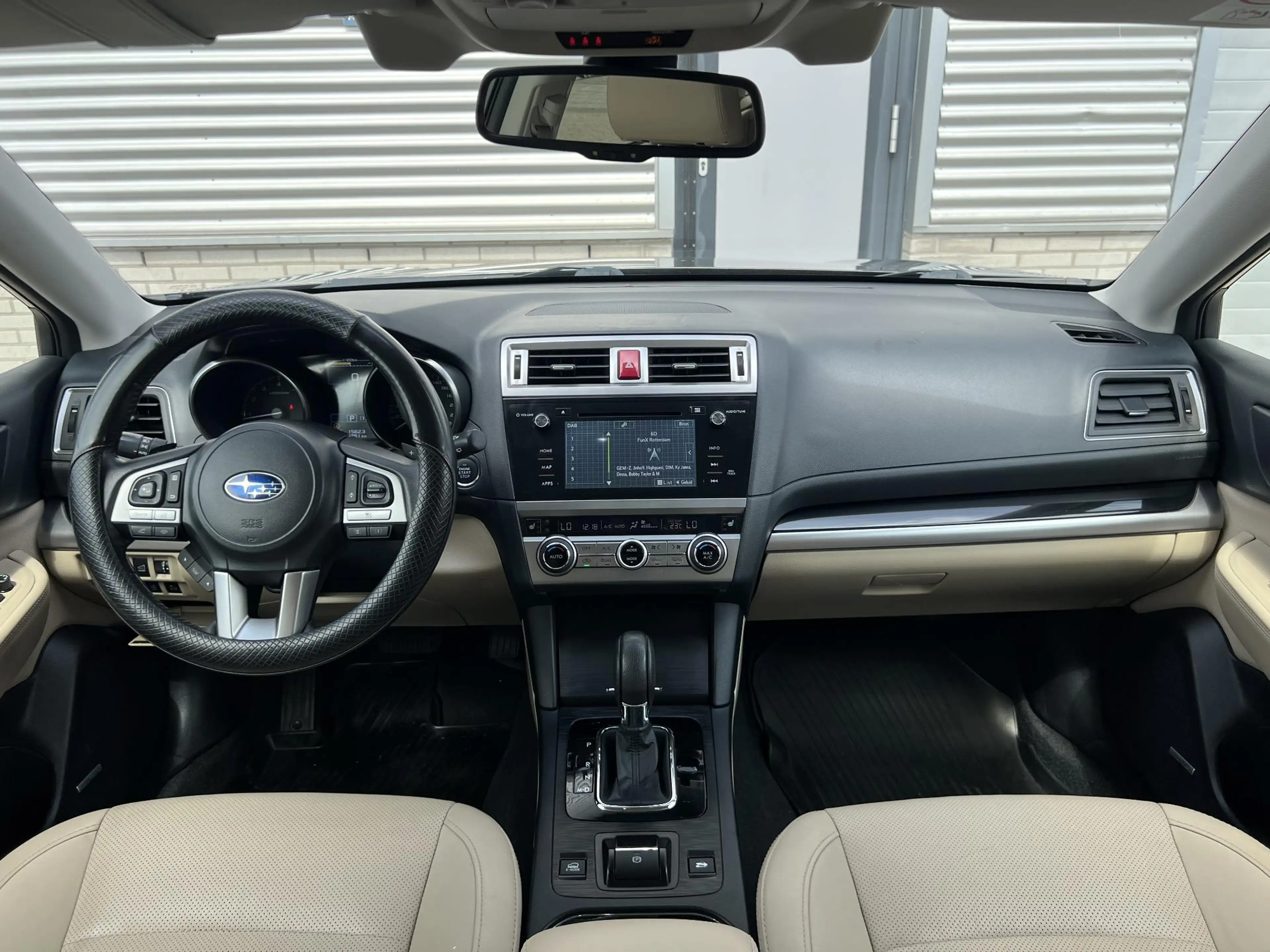 Subaru OUTBACK 2.5i Premium Automaat | All Season Banden | Trekha — photo 26